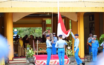 KASAT BINMAS POLRES BONE BOLANGO MENJADI INSPEKTUR UPACARA SEKALIGUS MELANTIK POLISI TARUNA SMAT WIRA BHAKTI TAHUN 2025